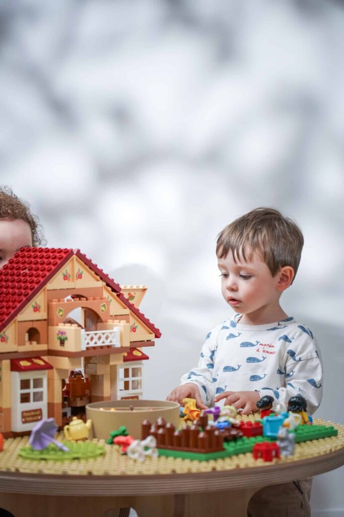 Play & Build MINI – Plateau compatible LEGO®* pour enfants de 5 à 10 ans