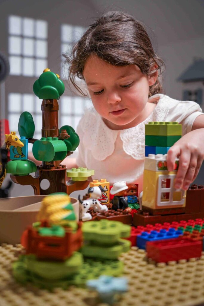 Play & Build MINI – Plateau compatible LEGO®* pour enfants de 5 à 10 ans