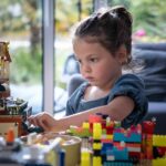Play & Build MINI – Plateau compatible LEGO®* pour enfants de 5 à 10 ans