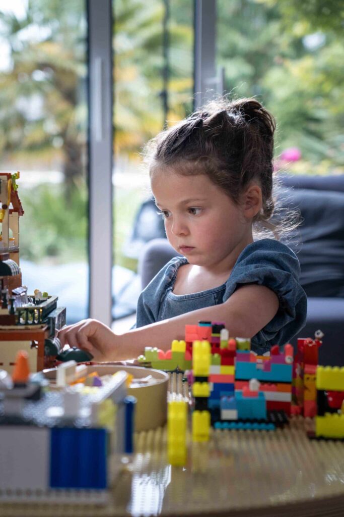 Play & Build MINI – Plateau compatible LEGO®* pour enfants de 5 à 10 ans