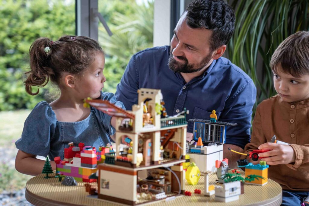 Play & Build MINI – Plateau compatible LEGO®* pour enfants de 5 à 10 ans