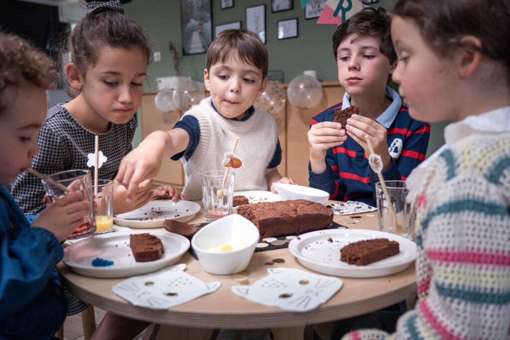 Play & Build MINI – Plateau compatible LEGO®* pour enfants de 5 à 10 ans