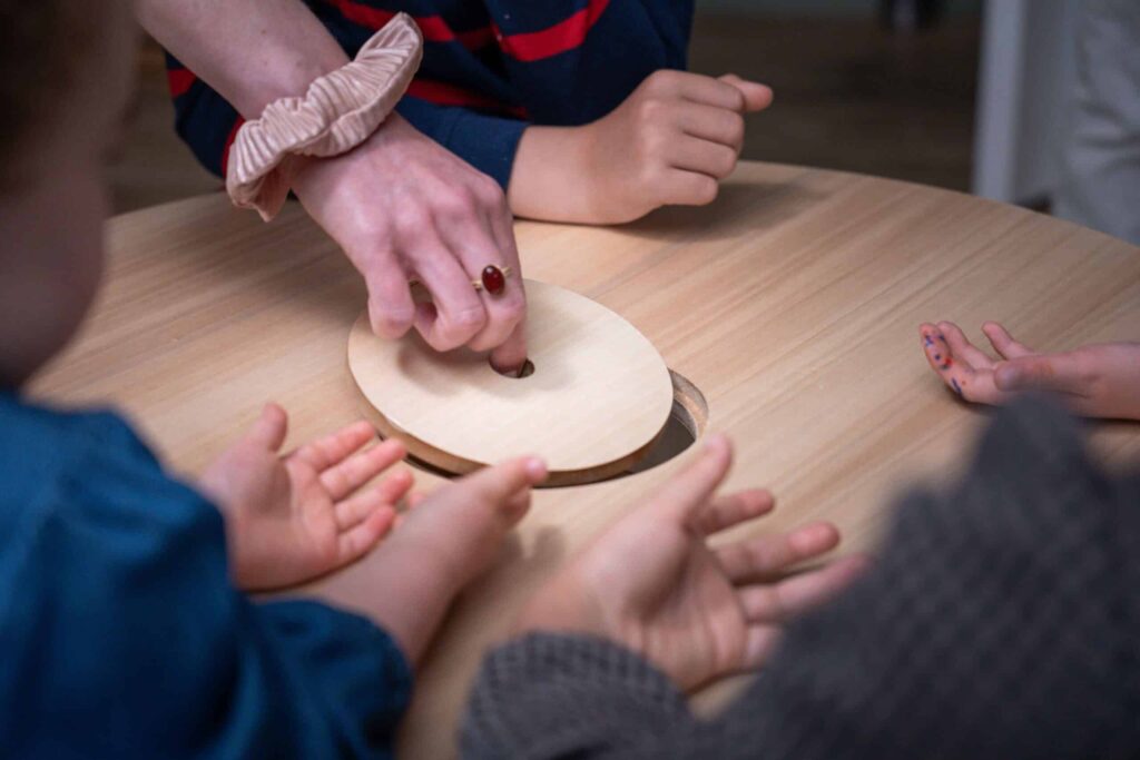 Play & Build MINI – Plateau compatible LEGO®* pour enfants de 5 à 10 ans